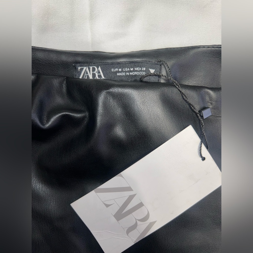 Zara Black Leather Skirt - Picture 4 of 4